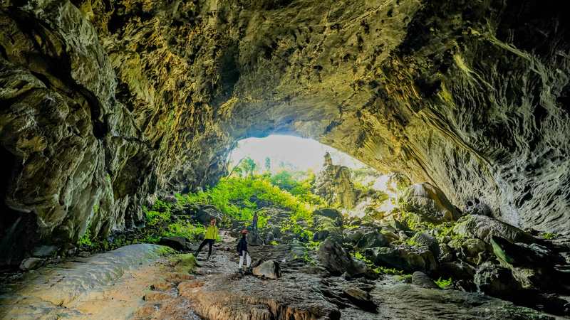 Explore Elephant Cave and Ma Da Valley (5)